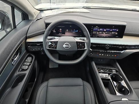 New 2025 Nissan Murano SL w/ Cargo Package image 13