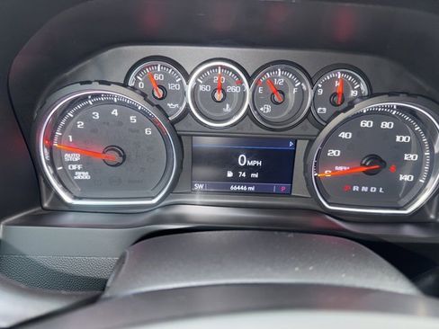 Used 2019 Chevrolet Silverado 1500 LT w/ Texas Edition image 14