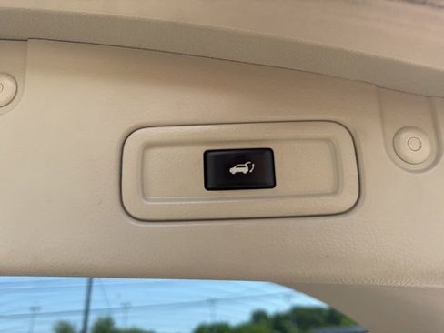 Used 2012 Nissan Murano SL AWD/4WD image 11