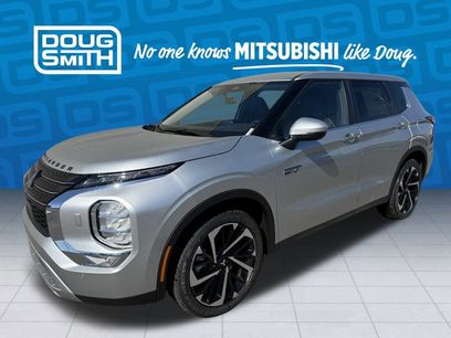 New 2025 Mitsubishi Outlander SE