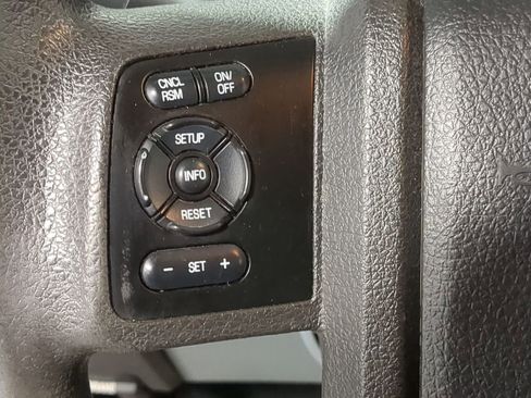 Used 2016 Ford F250 XLT AWD/4WD image 27