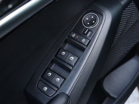 New 2025 Kia Seltos EX image 12