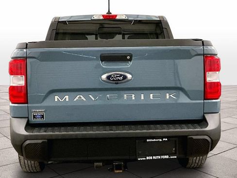 Used 2022 Ford Maverick Lariat FWD image 4