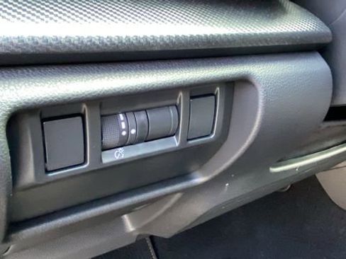 Certified 2025 Subaru Crosstrek 2.5i Sport image 21