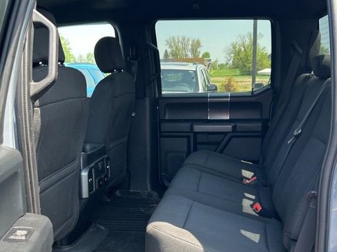 Used 2019 Ford F150 XLT w/ Equipment Group 302A Luxury AWD/4WD image 9