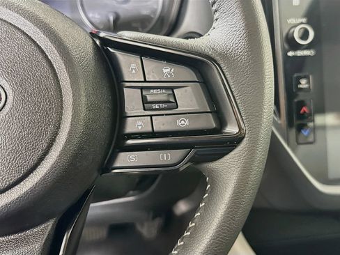 Certified 2025 Subaru Forester Premium AWD/4WD image 22