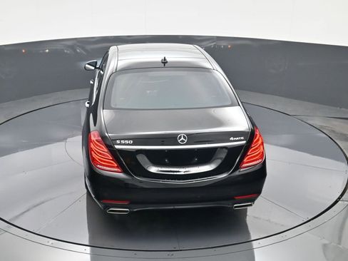 Used 2017 Mercedes-Benz S 550 4MATIC Sedan image 34