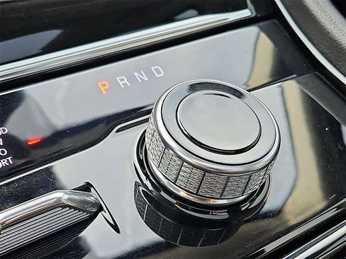 Used 2022 Jeep Grand Cherokee Limited image 15