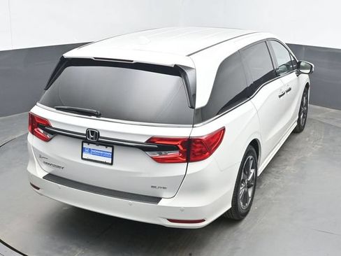 Used 2023 Honda Odyssey Elite image 42