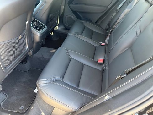 New 2026 Volvo XC60 B5 Ultra w/ Protection Package Premier image 23