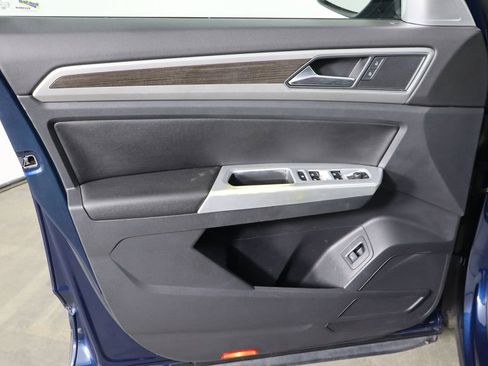 Used 2018 Volkswagen Atlas SEL FWD image 20