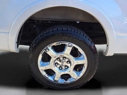 Used 2014 Ford F150 Lariat w/ Equipment Group 502A Luxury image 29