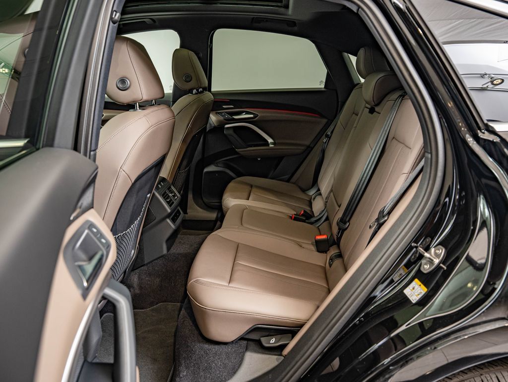 New 2026 Audi Q5 Premium Plus AWD/4WD image 32