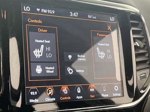 Used 2020 Jeep Grand Cherokee Limited image 20