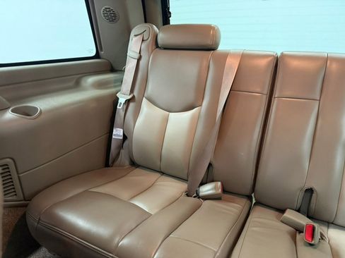 Used 2003 GMC Yukon Denali AWD/4WD image 39
