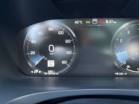 Used 2021 Volvo S90 T6 R-Design w/ Advanced Package AWD/4WD image 27