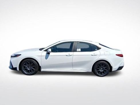 New 2026 Toyota Camry SE FWD image 4