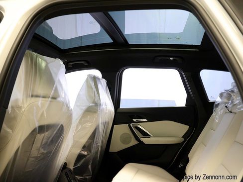 New 2026 BMW X1 xDrive28i w/ Convenience Package AWD/4WD image 13