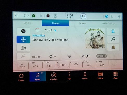 Used 2023 Jeep Wagoneer 4WD w/ Premium Group I image 16