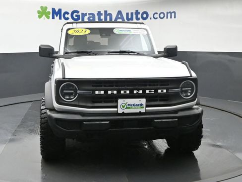 Used 2023 Ford Bronco 4-Door AWD/4WD image 4