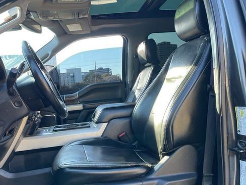 Used 2017 Ford F250 Lariat w/ Lariat Ultimate Package image 5