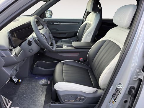 New 2026 Kia EV9 GT-Line image 10