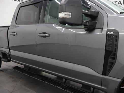 Used 2023 Ford F250 XLT w/ XLT Premium Package AWD/4WD image 26
