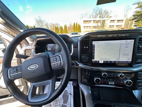 Certified 2023 Ford F150 Lariat w/ Equipment Group 502A High image 28