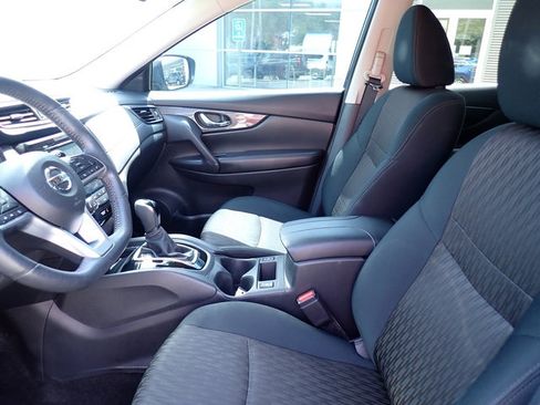 Used 2019 Nissan Rogue SV AWD/4WD image 15