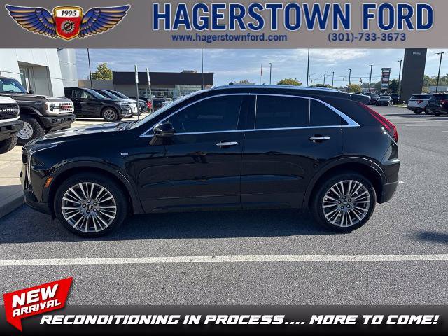 Used 2024 Cadillac XT4 Premium Luxury w/ Technology Package AWD/4WD image 1
