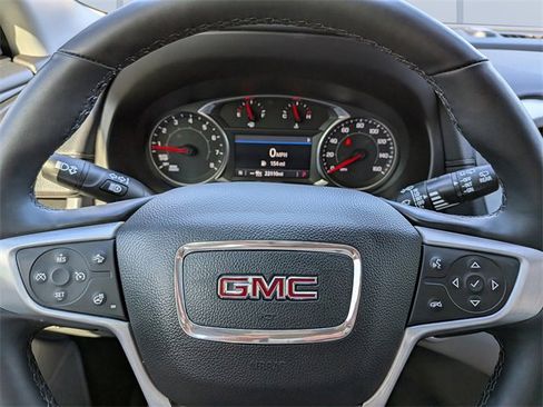 Used 2024 GMC Terrain SLT image 36