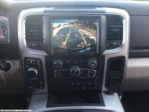 Used 2017 RAM 1500 Big Horn image 9