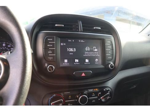 Used 2020 Kia Soul S image 26