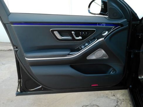Used 2022 Mercedes-Benz S 500 4MATIC image 15