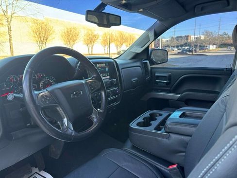 Used 2018 Chevrolet Silverado 1500 LT w/ All Star Edition image 10