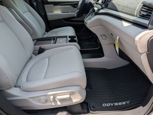 New 2026 Honda Odyssey EX-L image 30