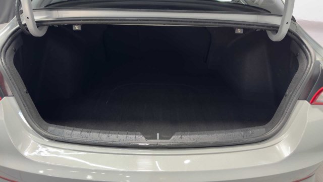 Used 2021 Kia K5 GT-Line FWD image 33