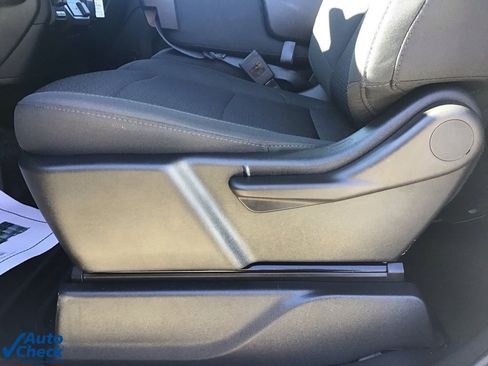 Used 2024 Chevrolet Silverado 2500 W/T w/ WT Convenience Package image 19