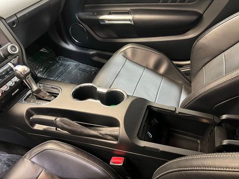 Used 2016 Ford Mustang GT Premium image 26