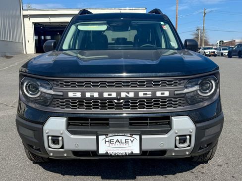 Used 2025 Ford Bronco Sport Badlands image 2