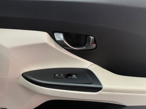 Used 2019 Hyundai Veloster Turbo Ultimate image 22