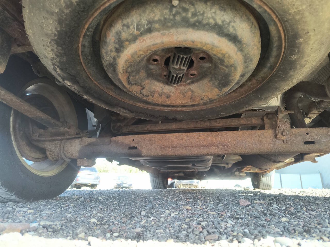 Used 2005 Dodge Caravan SXT FWD image 16