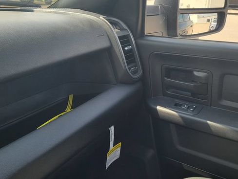 Used 2026 RAM 2500 Tradesman AWD/4WD image 22