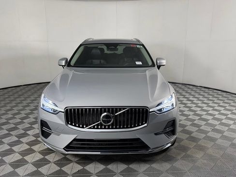 Used 2023 Volvo XC60 B5 Plus w/ Climate Package AWD/4WD image 5