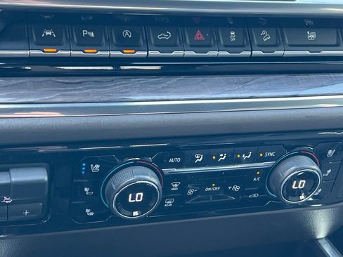 Used 2023 Chevrolet Silverado 1500 LTZ w/ Technology Package image 20