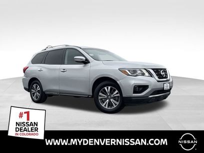 Used 2017 Nissan Pathfinder SV