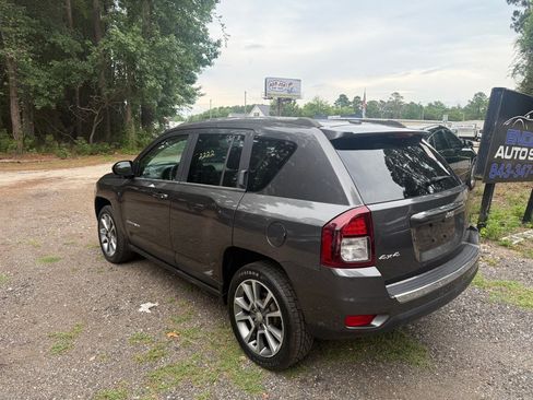 Used 2014 Jeep Compass Limited w/ Sun/Sound Group AWD/4WD image 5