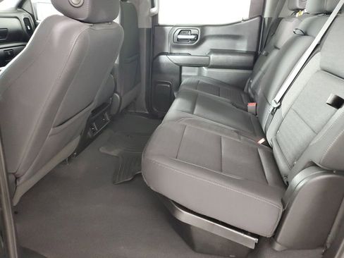 Used 2023 Chevrolet Silverado 1500 Custom image 13