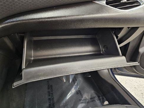 Used 2021 Chevrolet Malibu LT FWD image 21