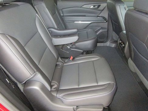 New 2026 Chevrolet Traverse LT w/ Driver Confidence Package image 21